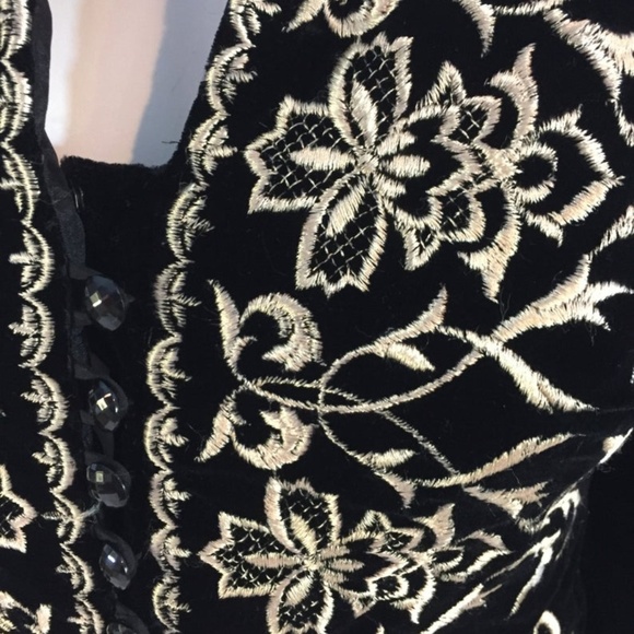 70s Embroidered Velvet Jacket - Picture 3 of 4